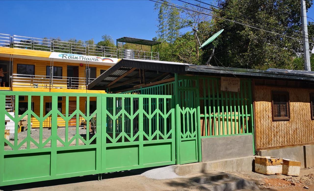 Rain Haven Lodging House Корон Екстериор снимка